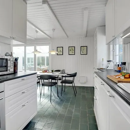 Holiday home Stunning In With Wifi *